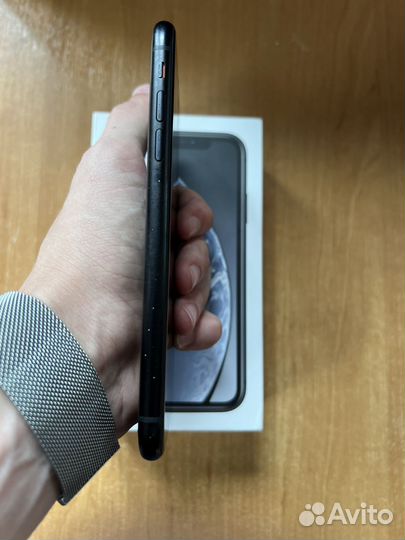 Телефон iPhone xr 64 гб