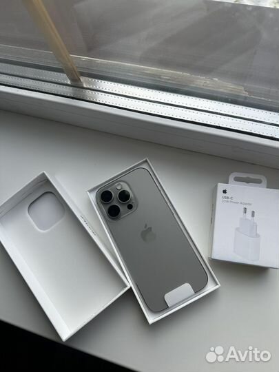 iPhone 16 Pro, 256 ГБ