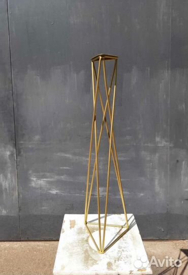 Стойка для цветов