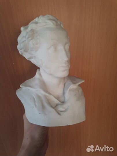 Бюст Пушкин Ленинградский фарфоровый завод 1940х г