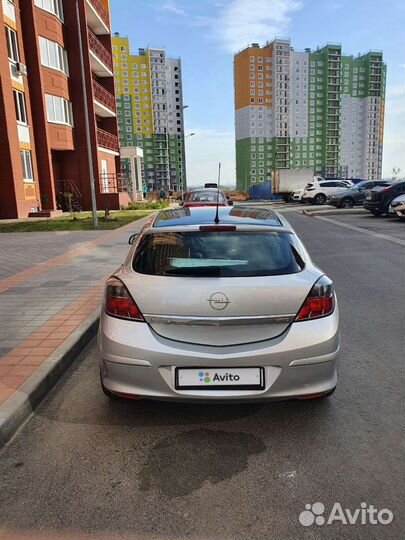 Opel Astra GTC 1.8 AT, 2011, 152 000 км