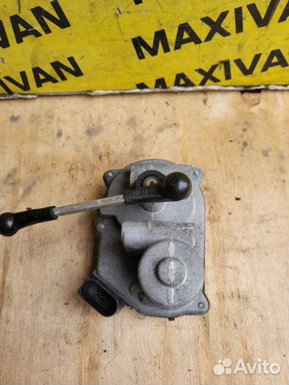 Сервопривод впускного коллектора Audi Q7 4L BUG