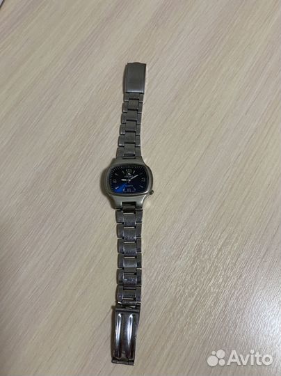 Часы Tissot Japan movt quartz