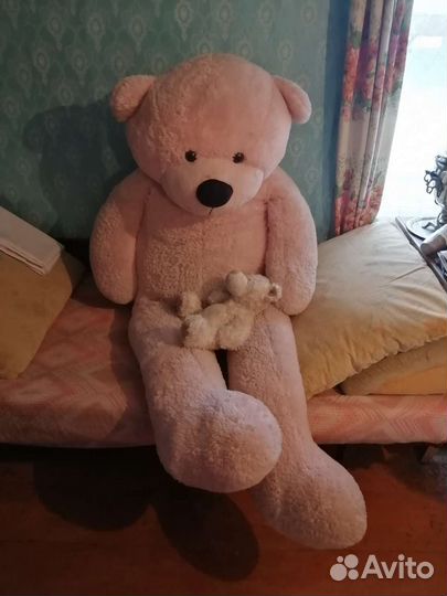 Плюшевый медведь розовый