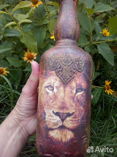 Декоративная бутылка для напитков 