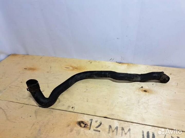 Патрубок радиатора VW Passat (B6) 2005-2010