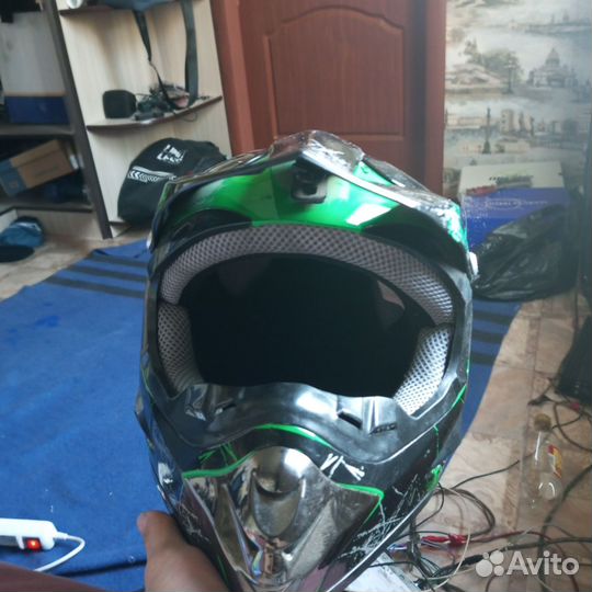 Велошлем взрослый