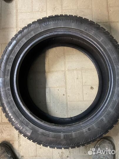 Continental IceContact 2 215/50 R17