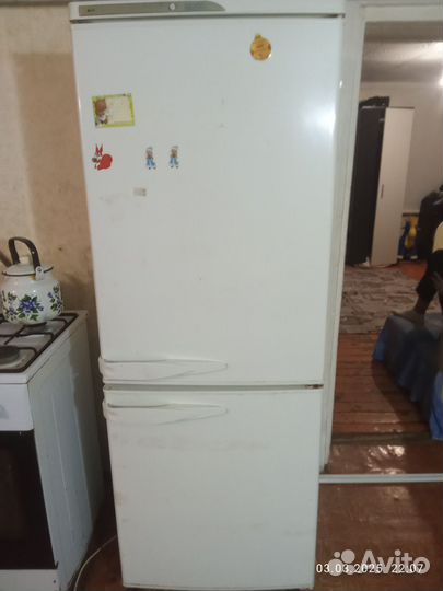 Холодильник на запчасти и стиральная машина бу