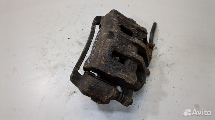 Суппорт правый передний Hyundai Terracan