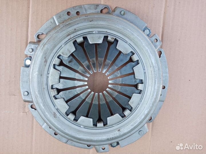 Корзина сцепления Рено (К4М 1.6 16кл 107 л.с)