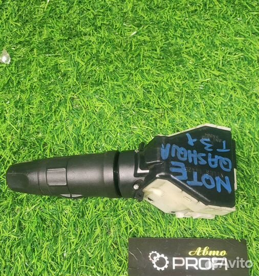 Подрулевой переключатель Nissan