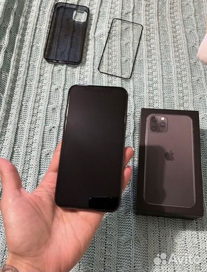 iPhone 11 Pro, 256 ГБ