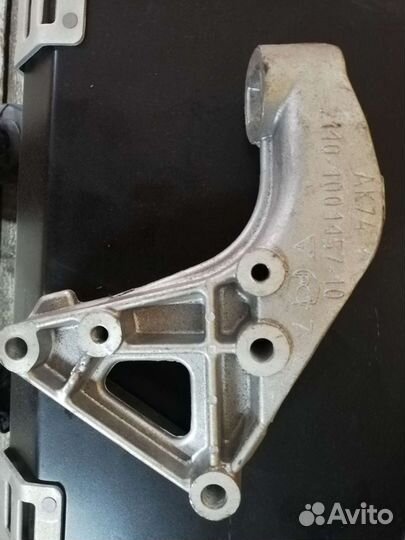 Кронштейн подушки двигателя ваз 2110
