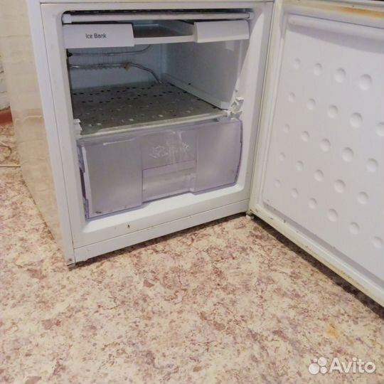 Холодильник