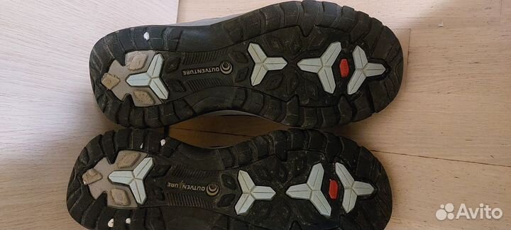 Кроссовки зимние женские