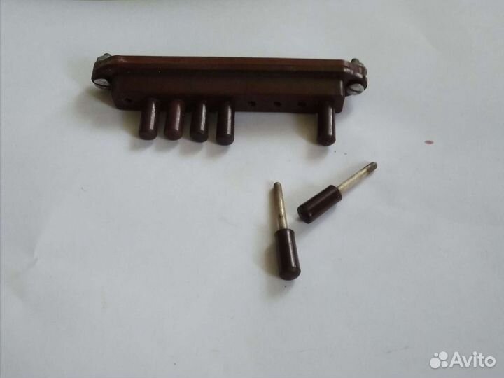 Контакная панель со штырями