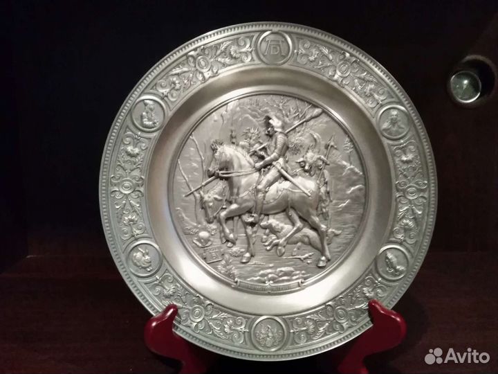 Тарелки олово