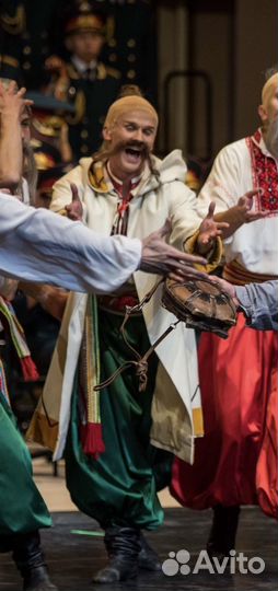 Репетитор по классическому,народному танцу артист