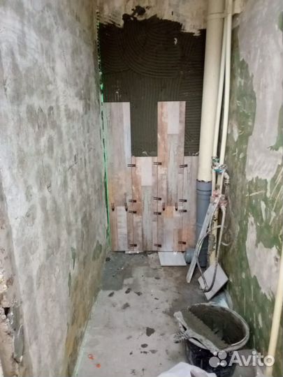 Плиточник укладка плитки