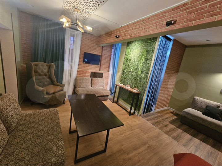 Комната 33 м², 1/5 эт.