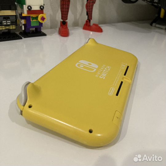 Nintendo switch lite