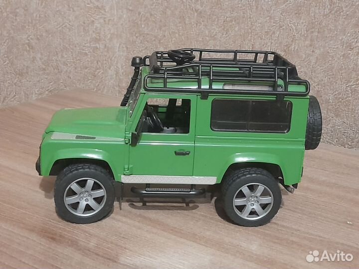 Bruder: машинка