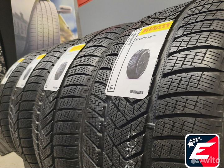 Pirelli Scorpion Winter 325/35 R22 114V
