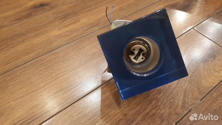 Светильник потолочный