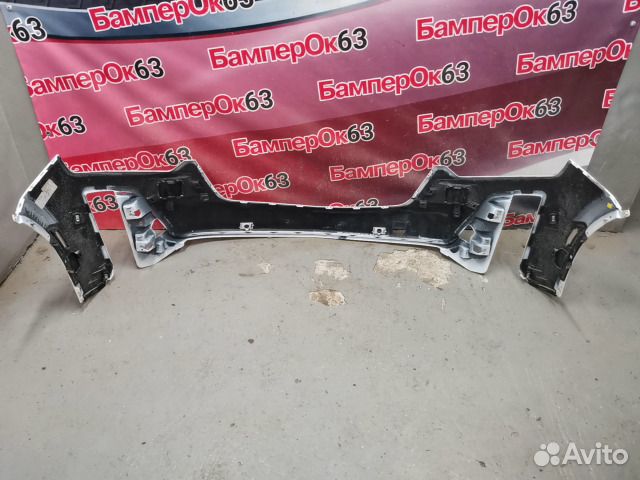 Бампер передний Cadillac XT6