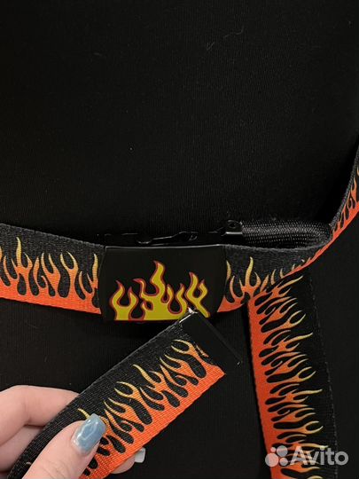 Ремень с пламенем