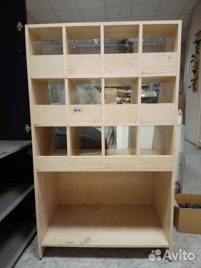 Конфетница витрина