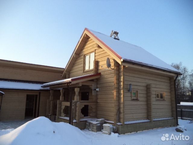 Срубы домов, бань, беседок, колодцев