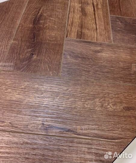 Кварцвиниловый ламинат елочка