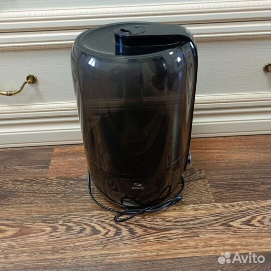 Увлажнитель воздуха Timberk Steamy