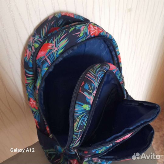 Школьный рюкзак