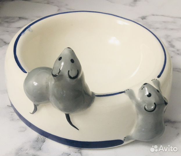 Миска для кошек