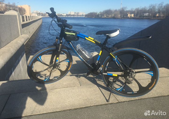 Велосипед на литых дисках