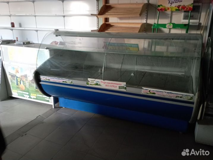 Холодильная витрина