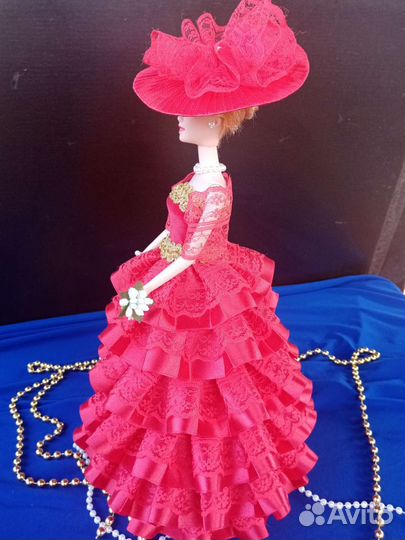 Кукла-шкатулка