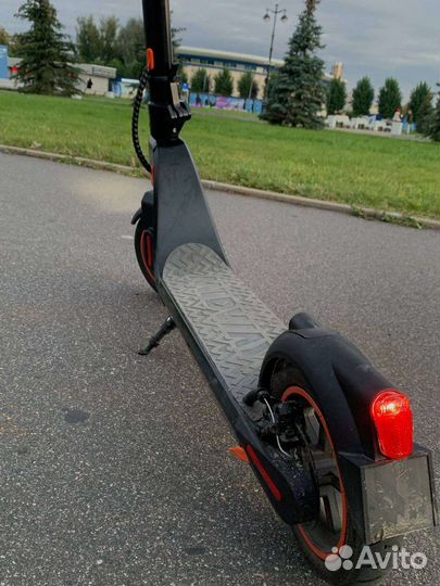 Самокат взрослый электрический