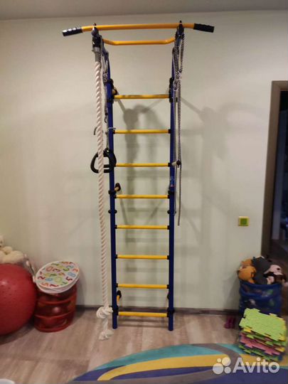 Детская шведская стенка