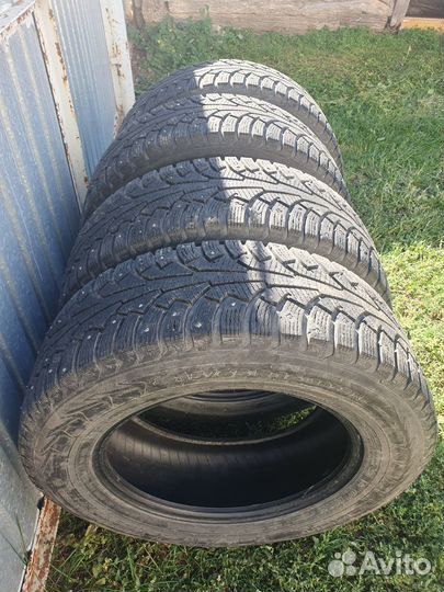 Nokian Tyres Hakkapeliitta 5 215/65 R16 102T