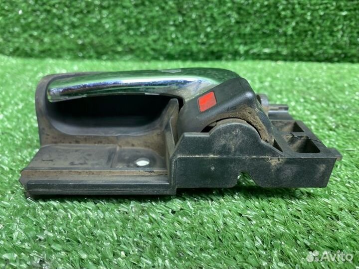 Ручка внутренняя задняя левая Geely Mk