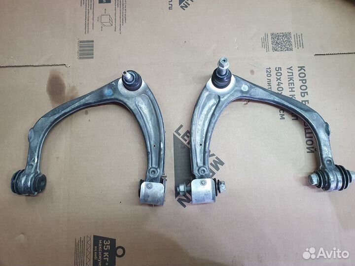 Рычаг передний Cadillac Escalade 5