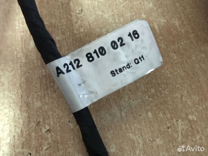 Мерседес 212 Зеркало правое