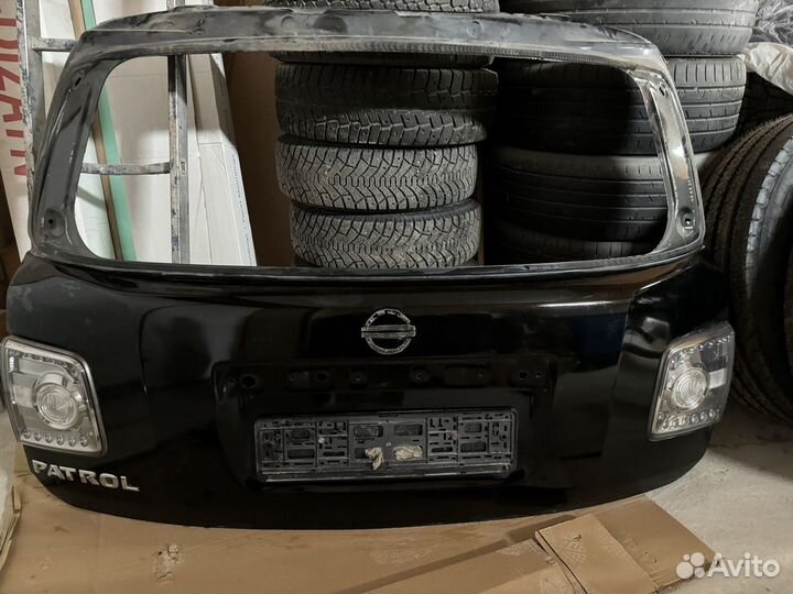 Крышка багажника Nissan Patrol Y62