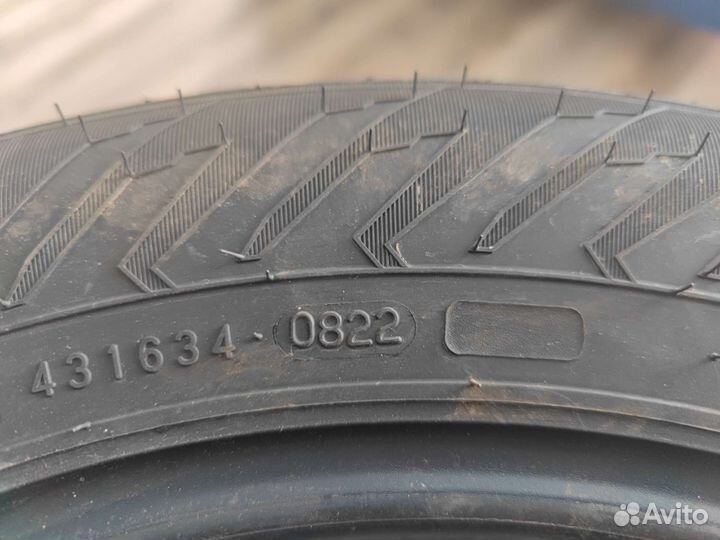 Nokian Tyres Nordman 8 185/65 R15 92T