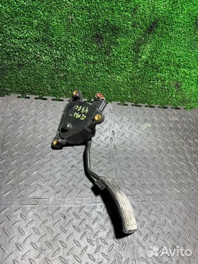 Педаль газа Nissan Qashqai 1.5 2008