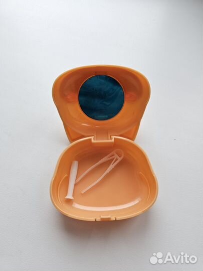 Контейнер для линз (коробка для контейнера)